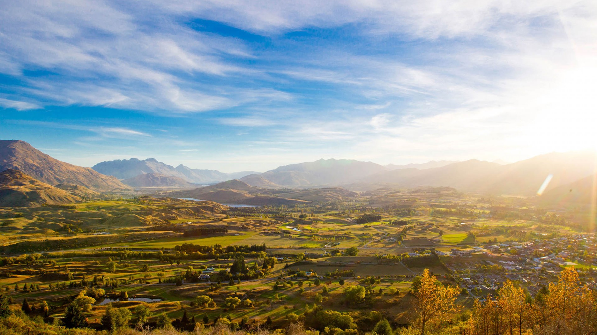 View from Tobins Track, Arrowtown in Autumn