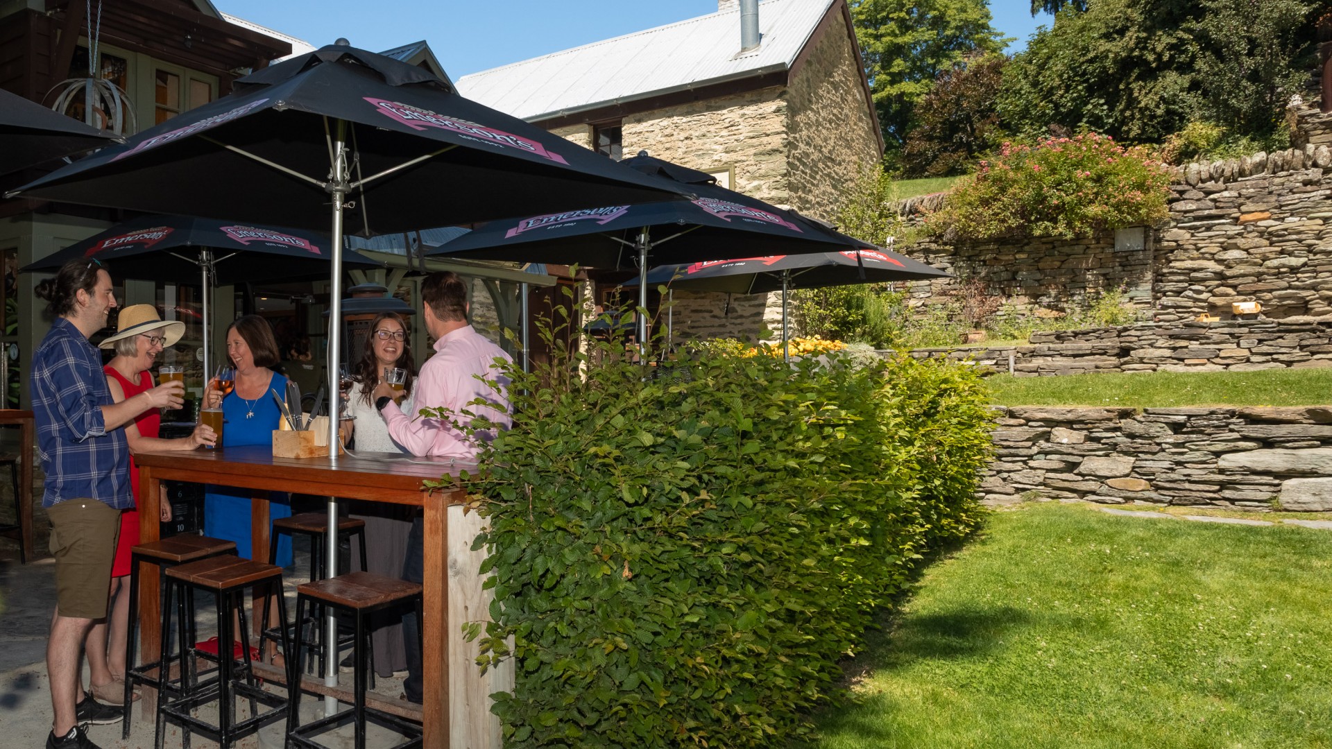 Al Fresco Dining in Arrowtown